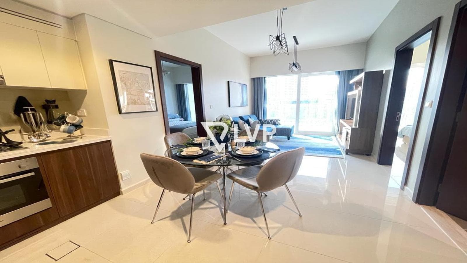 Burj Khalifa & Canal View | Furnished | Mid Floor — photo 6