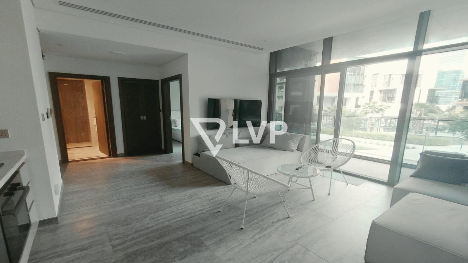 Prime Location | Semi-Furnished 1BR | Elegant