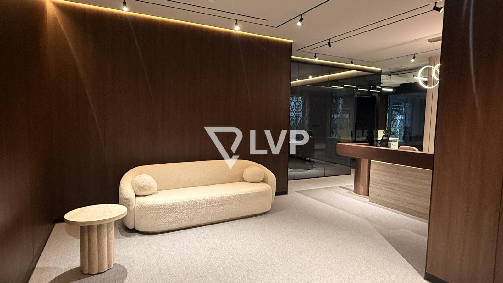 Fully Fitted | Bills Included | Premium Office — photo 3