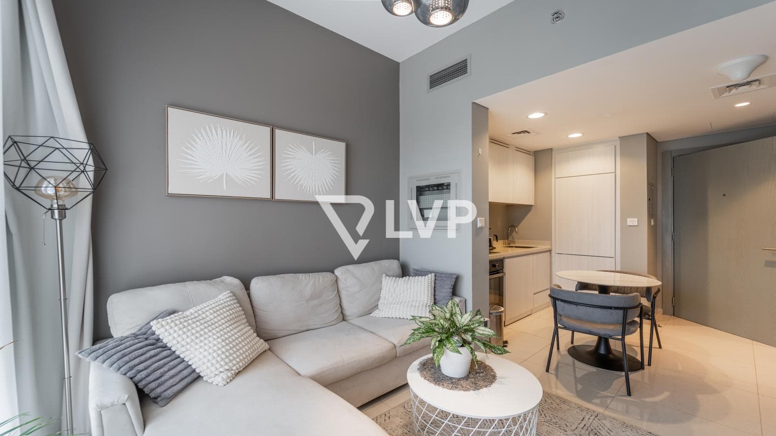 High Floor | Community & Pool View | Furnished — photo 5