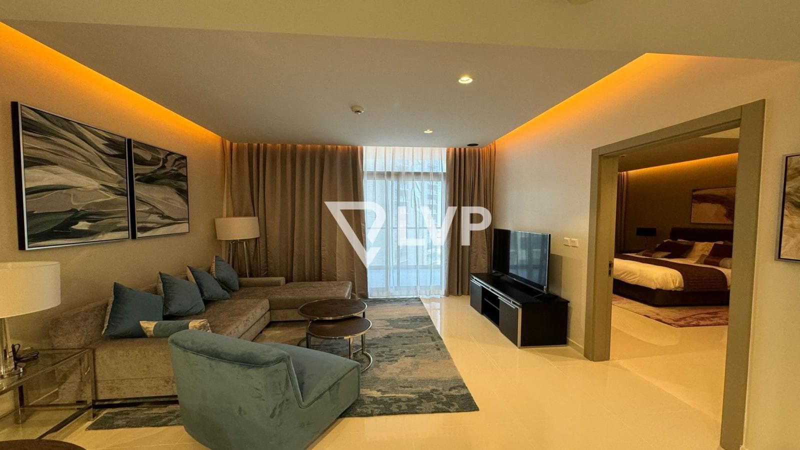 High Floor | Fully Furnished | Luxury Hotel Living — photo 3