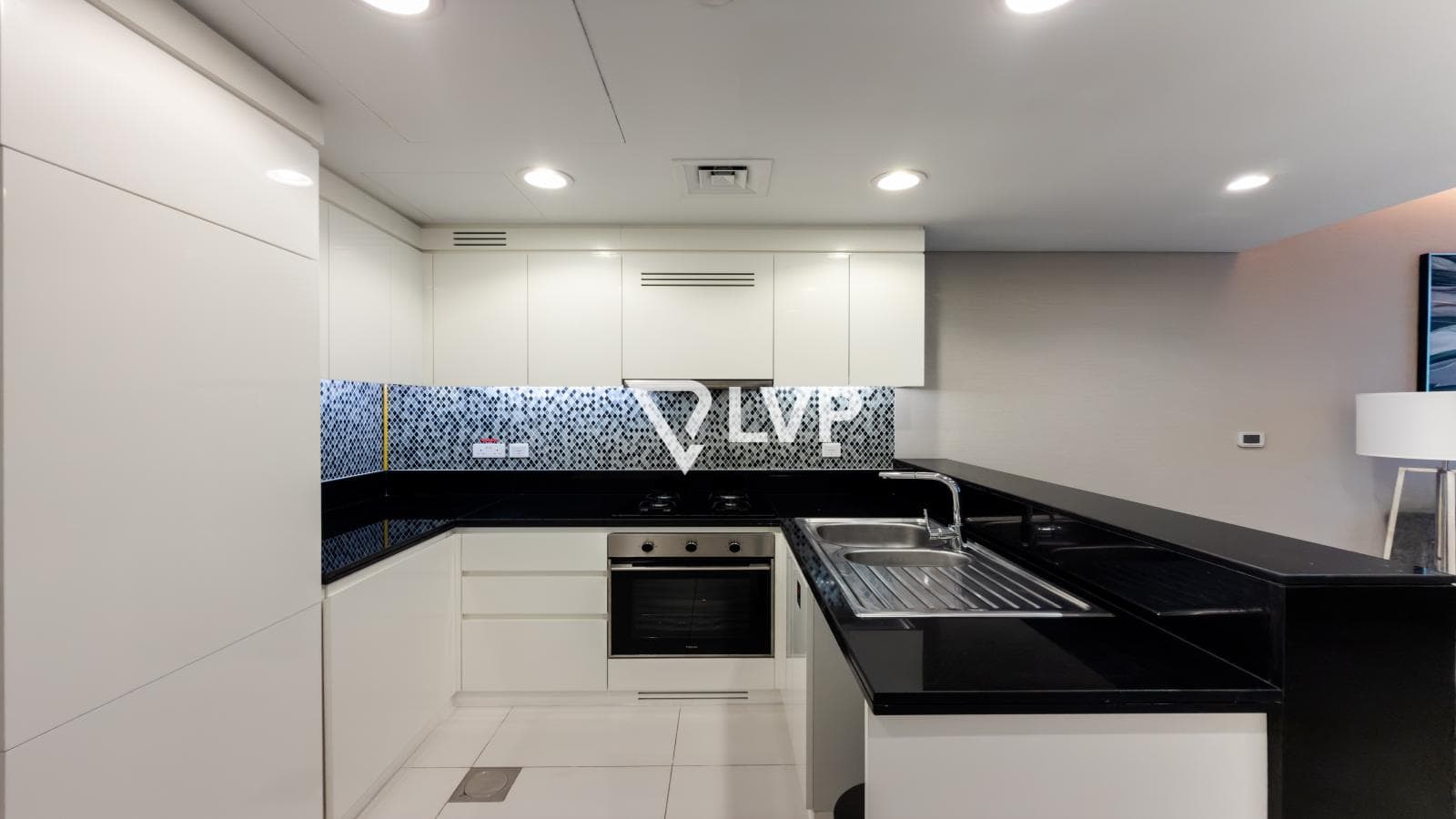 Below OP | High Floor | Furnished | Pool View — photo 6