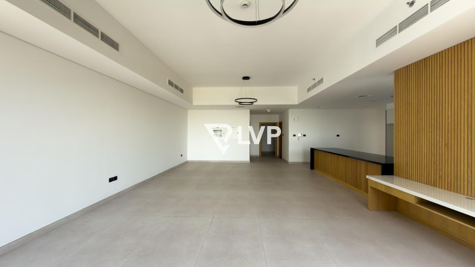 High Floor 3BR | Open View | Family Building — photo 6