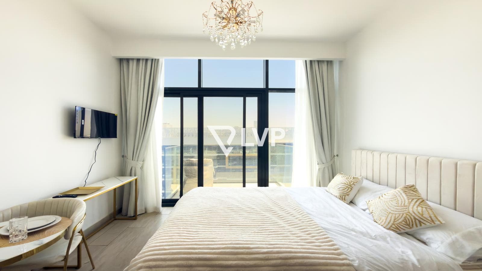Fully Furnished | High Floor | Brand New Studio — photo 4