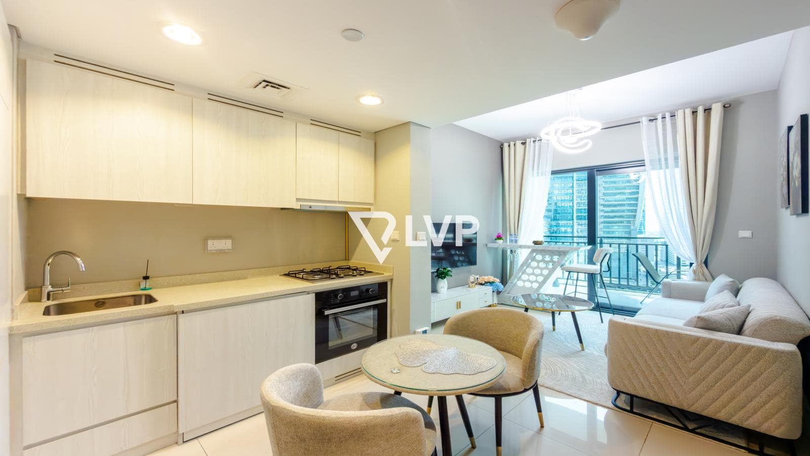 Fully Furnished | High Floor 1BR | Pool View