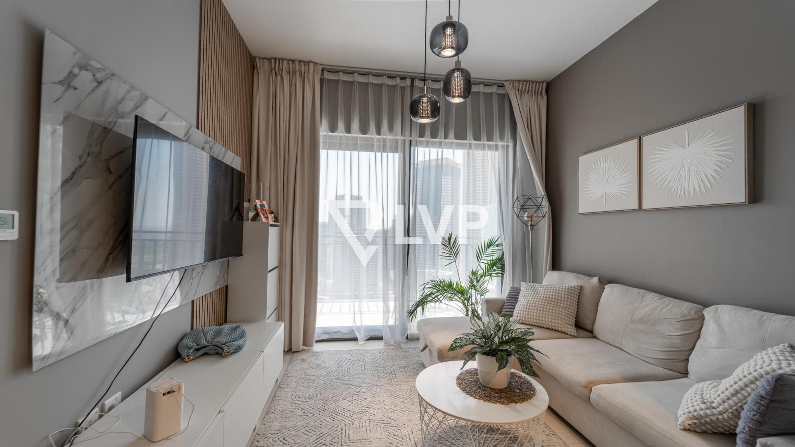 High Floor | Community & Pool View | Furnished — photo 3