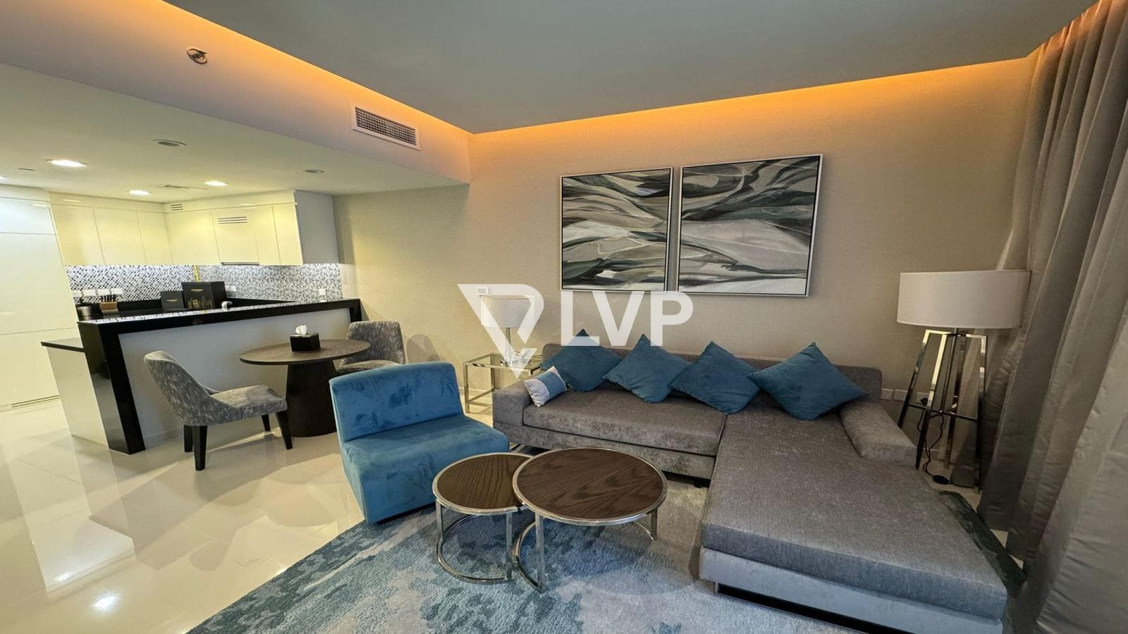 High Floor | Fully Furnished | Luxury Hotel Living — photo 4