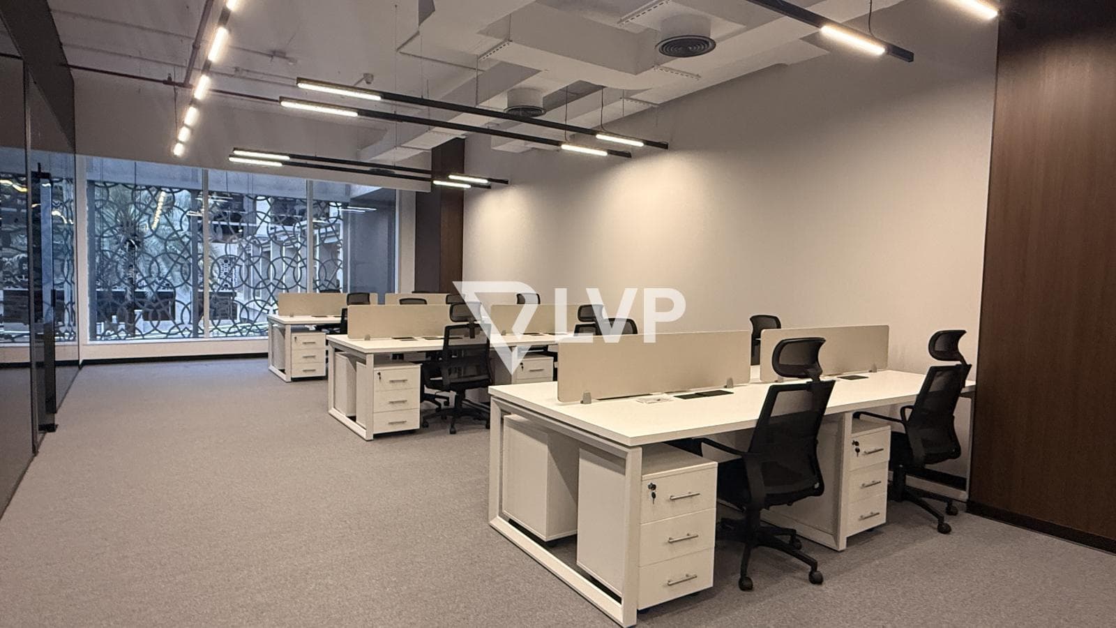 Fully Fitted | Bills Included | Premium Office — photo 4