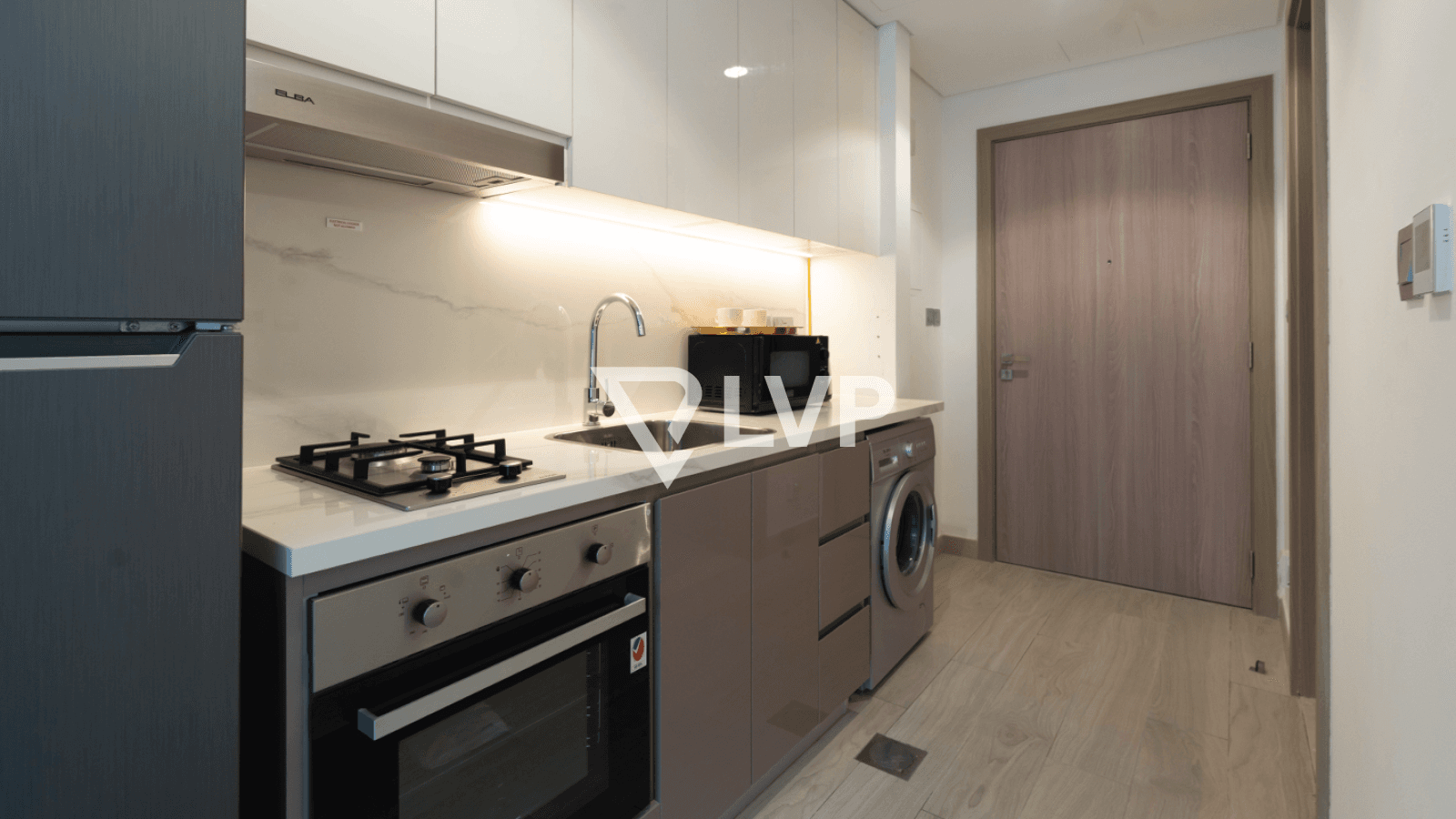 Mid Floor | Fully Furnished | Modern Living — photo 5