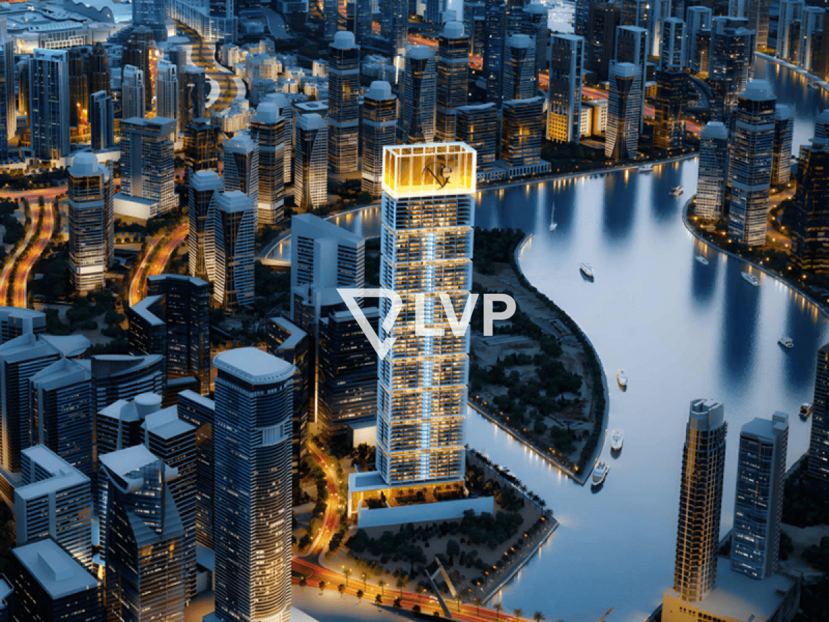 High Floor |Main Road and Community Views