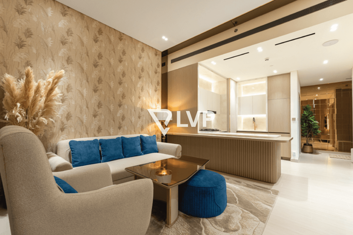 PREMIUM | VACANT | UP TO 12 CHEQUES | HOT DEAL