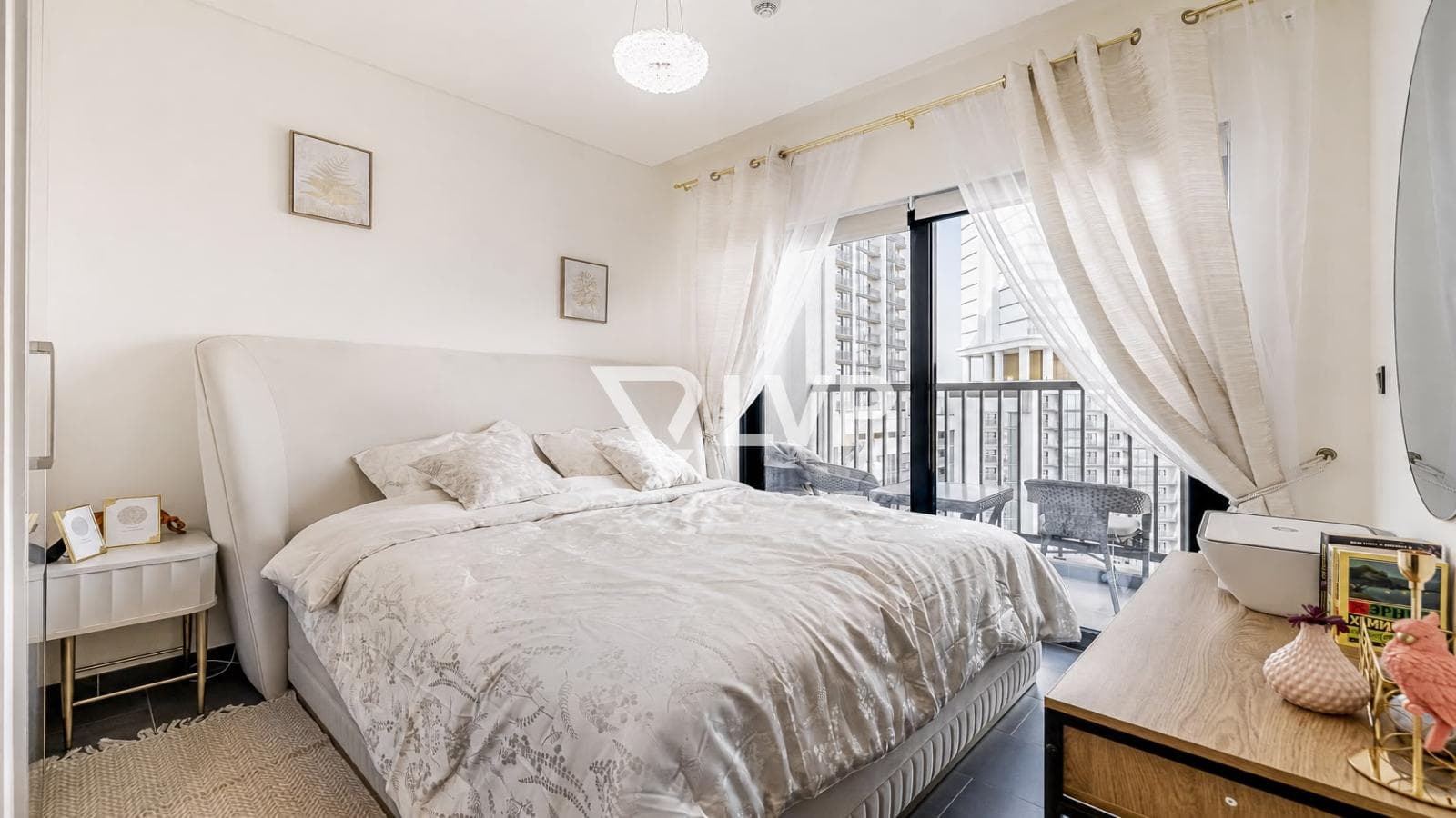 High-Floor |Furnished |Open View |Prime Amenities — photo 4