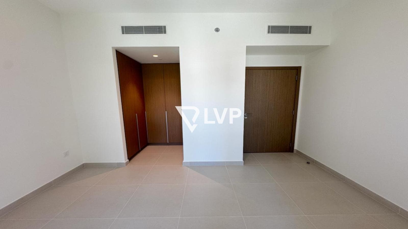 Beachside Community | Modern | Premium Finishing — photo 5