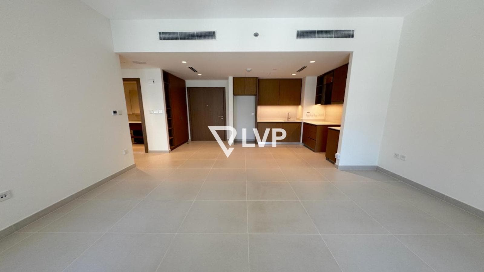 Beachside Community | Modern | Premium Finishing — photo 4