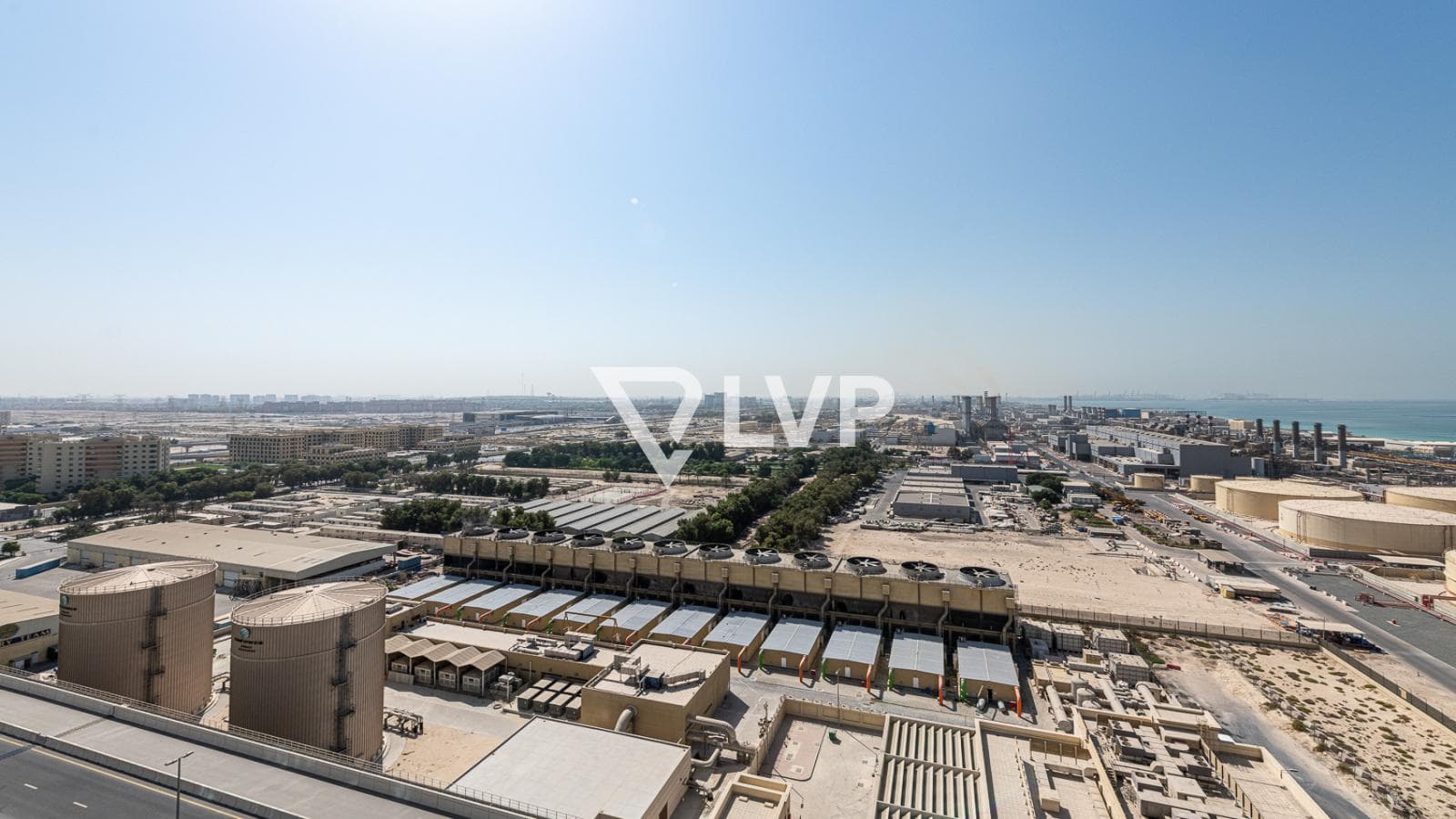 Community View | High Floor | Fully Furnished — photo 4