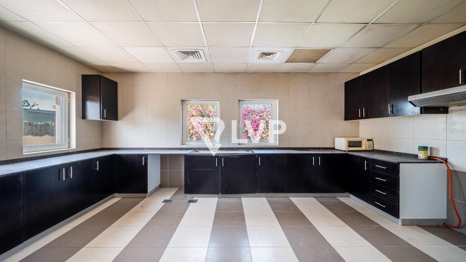 Standalone 5BR Villa | Private Pool | Largest Plot — photo 6