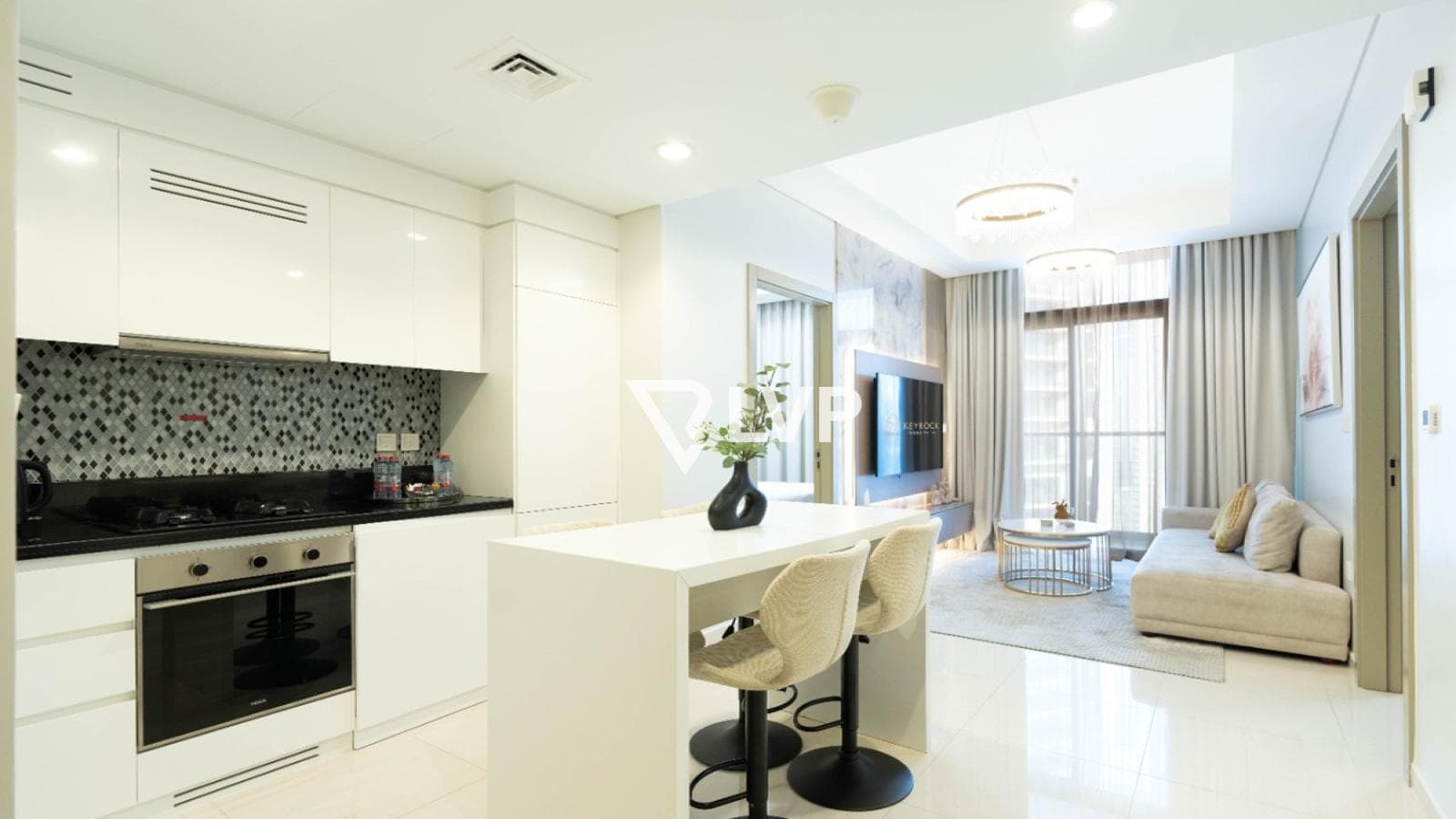 High Floor | Furnished | Canal plus Community View — photo 5